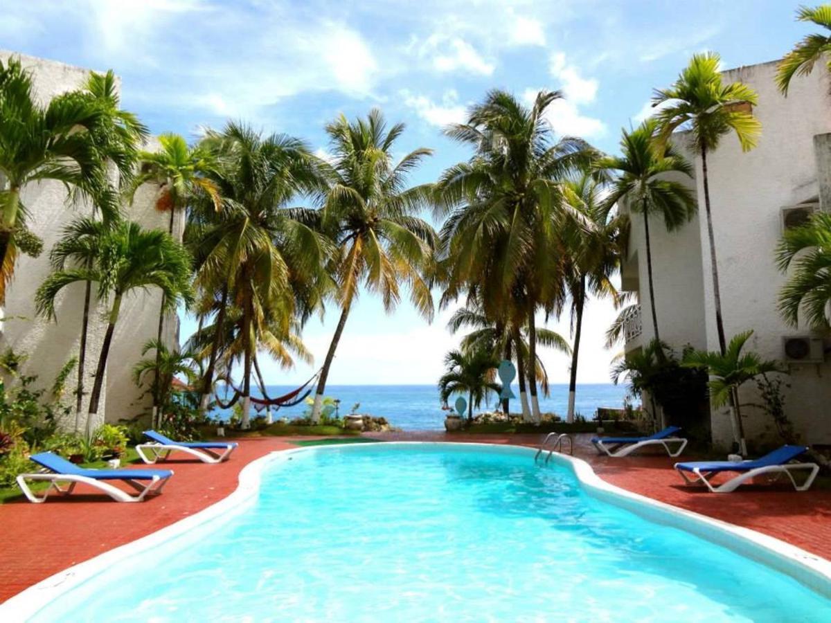 Chrisanns Paradise Suite By The Ocean - Apt#9 Ocho Rios Exterior foto